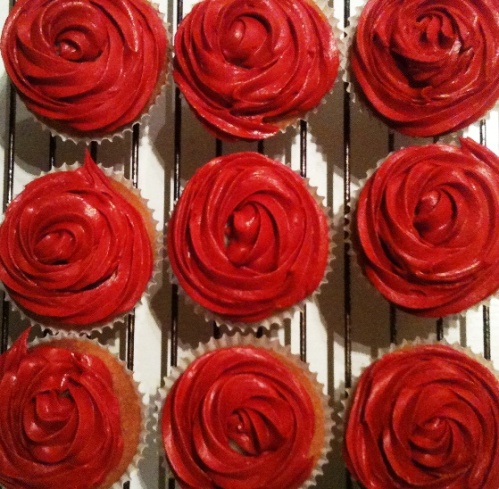 red cupcakes